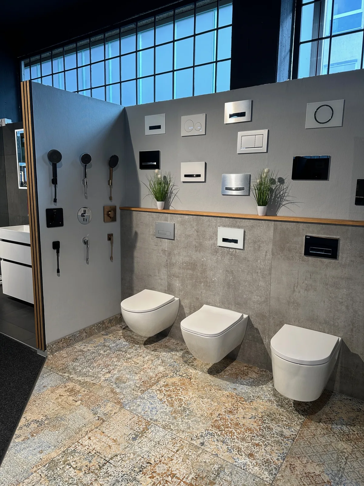 Showroom Impression 4