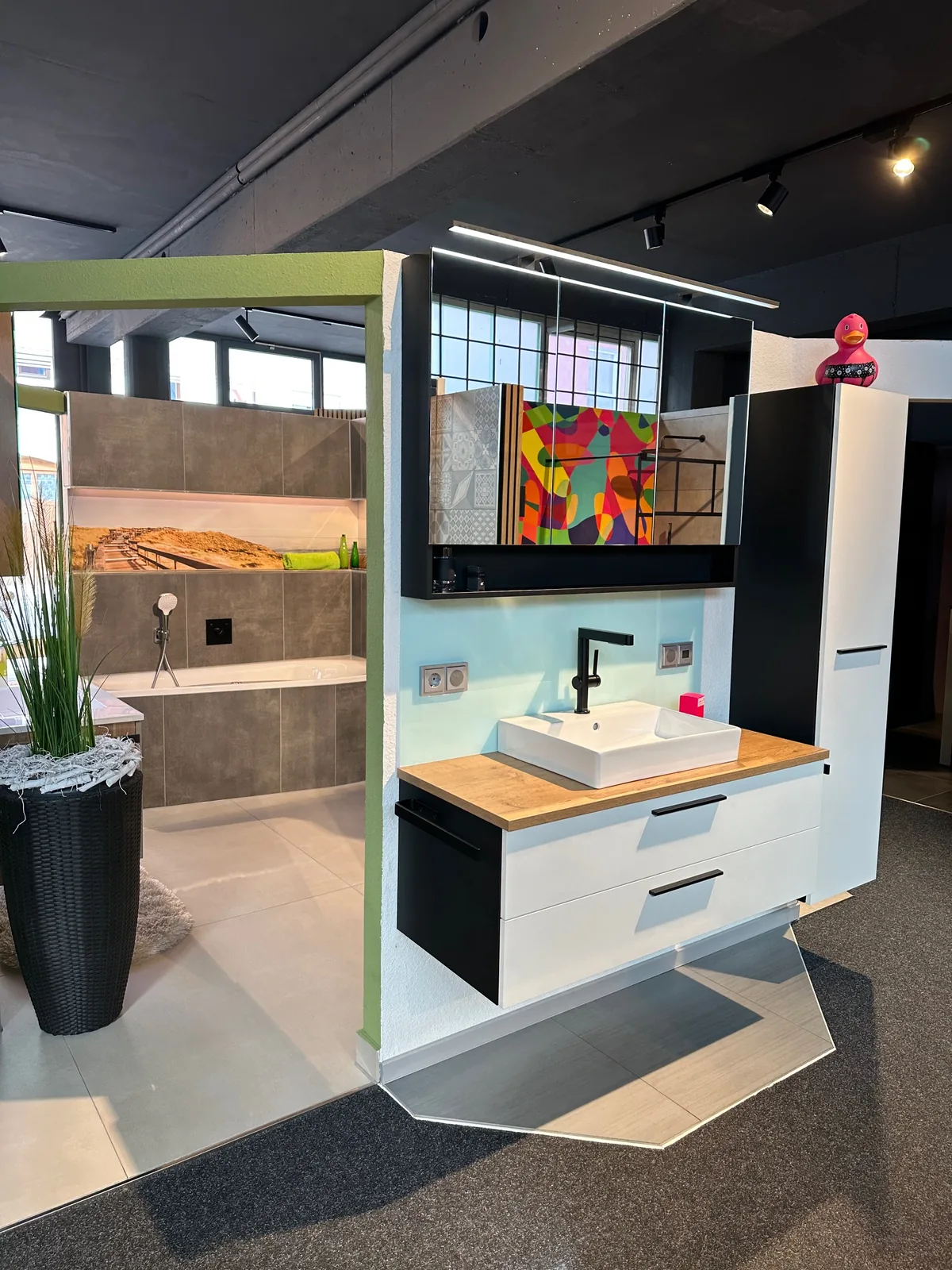 Showroom Impression 5